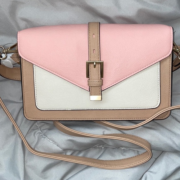Forever 21 Handbags - Pink Purse